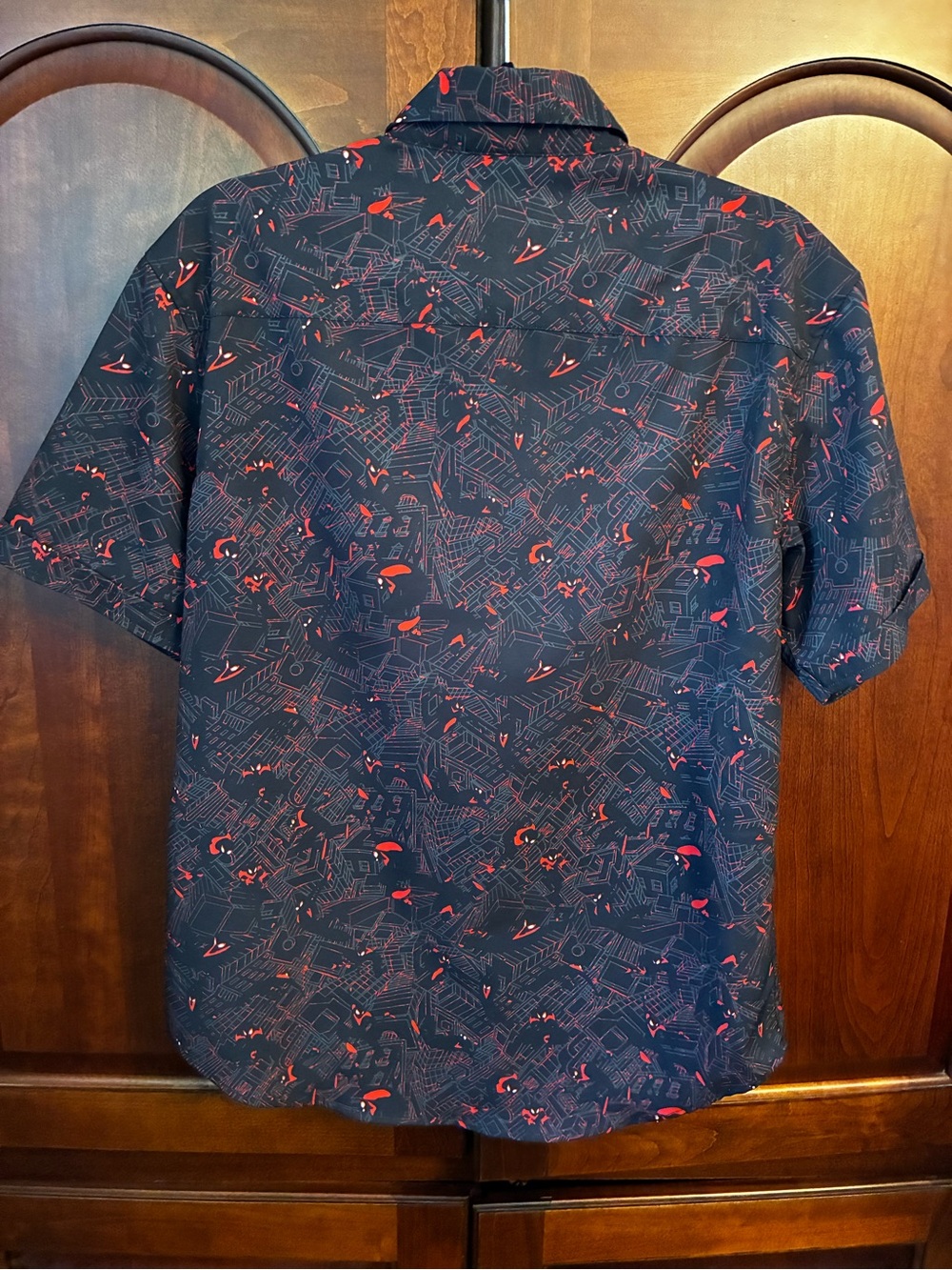 Marvel spider man RSVLTS Short-Sleeve Button-Up Shirt - Black with Red Pattern - Picture 2 of 8